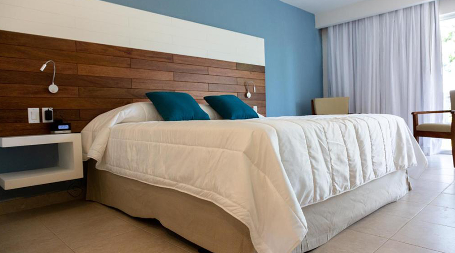 Viva Fortuna Beach by Wyndham